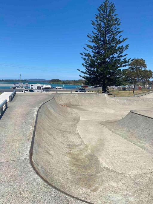 Villa Wallis Lakehouse Tuncurry Exterior foto